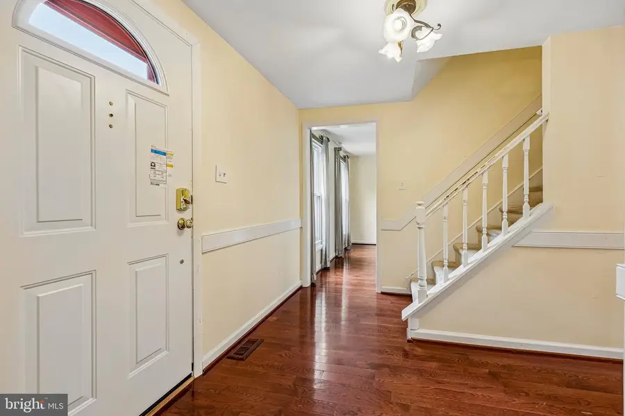 12821 Kettering Dr, Herndon, VA 20171 - #2