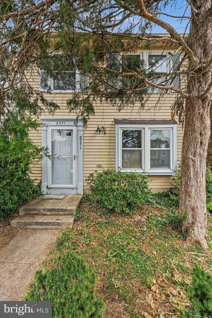 8371 Brockham Dr, Alexandria, VA 22309 - #3