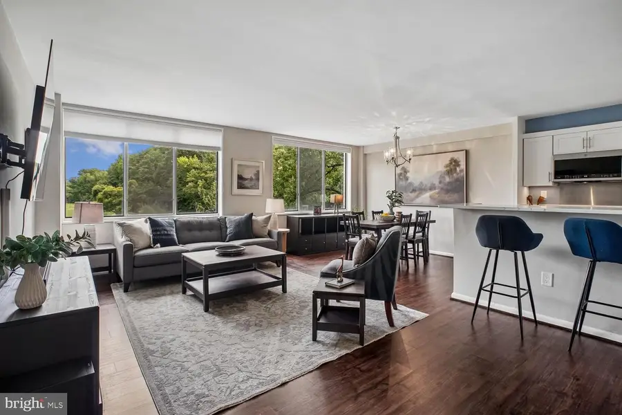 6631 Wakefield Dr #212, Alexandria, VA 22307 - #2