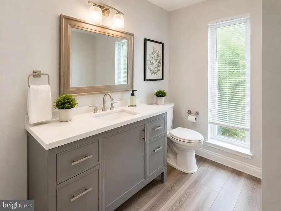 1536 Lincoln Way #302b, McLean, VA 22102 - #3