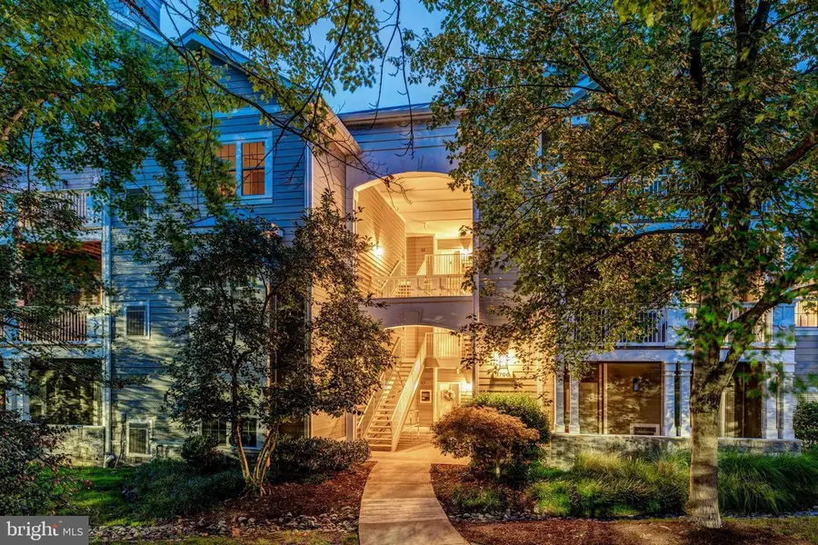 1700 Lake Shore Crest Dr #25, Reston, VA 20190 - #2