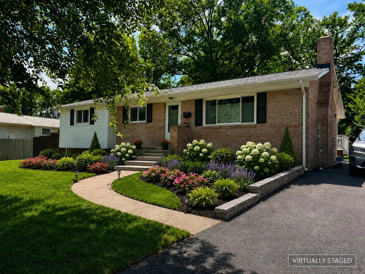 6622 The Parkway Pkwy, Alexandria, VA 22310 - #1