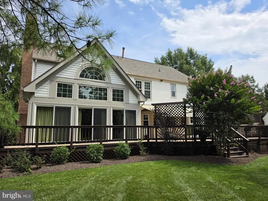 15601 Meherrin Dr, Centreville, VA 20120 - #2