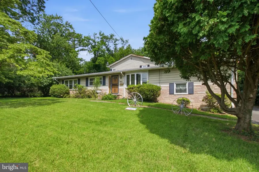 511 Malcolm Rd Nw, Vienna, VA 22180 - #3