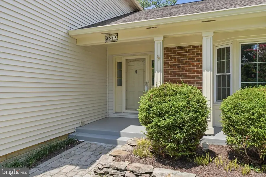8518 Rehoboth Ct, Vienna, VA 22182 - #3