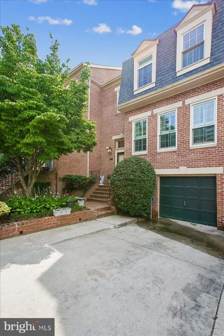 1403 Mclean Mews Ct, McLean, VA 22101 - #3