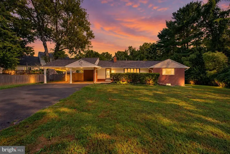 5246 Guinea Rd, Burke, VA 22015 - #2