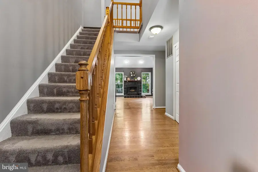 6003 Creekstone Ln, Centreville, VA 20120 - #3