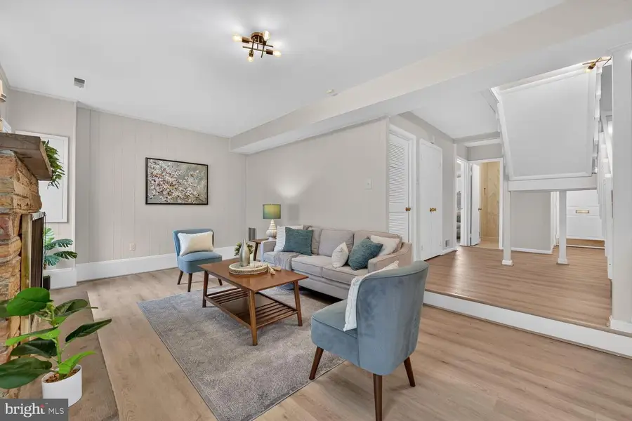 2255 Cedar Ln, Vienna, VA 22182 - #3
