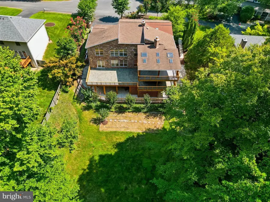 6503 Anna Maria Ct, McLean, VA 22101 - #3