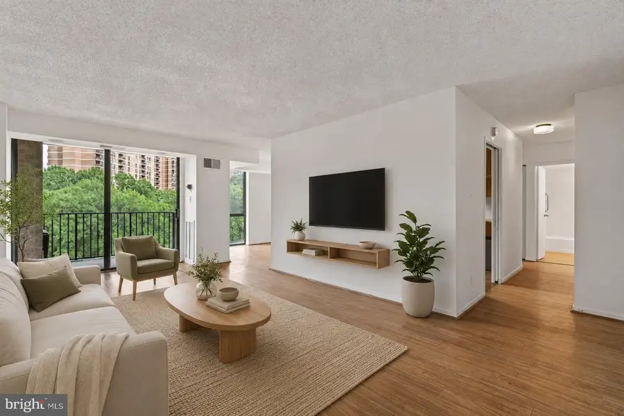 2300 Pimmit Dr #712, Falls Church, VA 22043 - #3