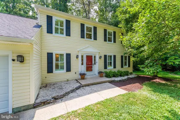 12400 Alexander Cornell Dr, FAIRFAX, VA 22033