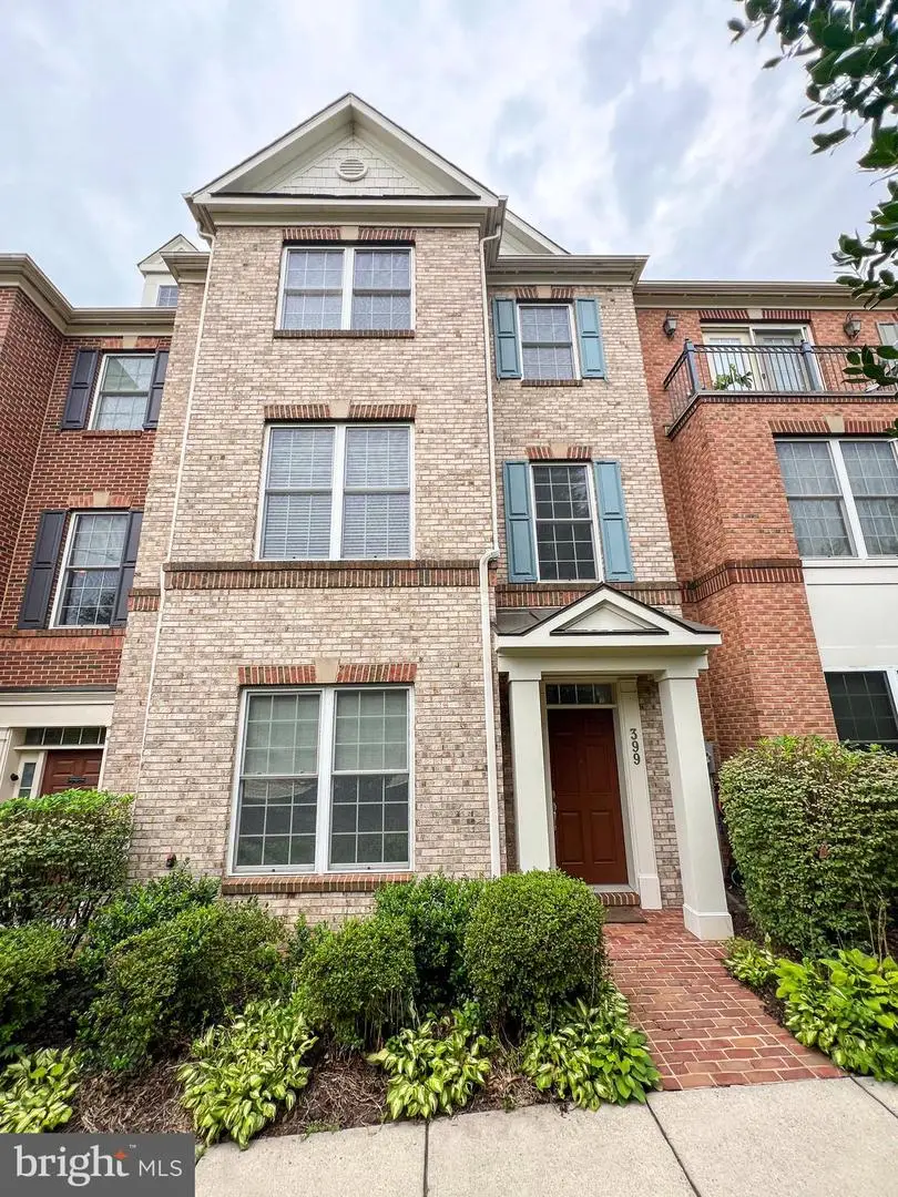 399 Spring St, Herndon, VA 20170 - #1