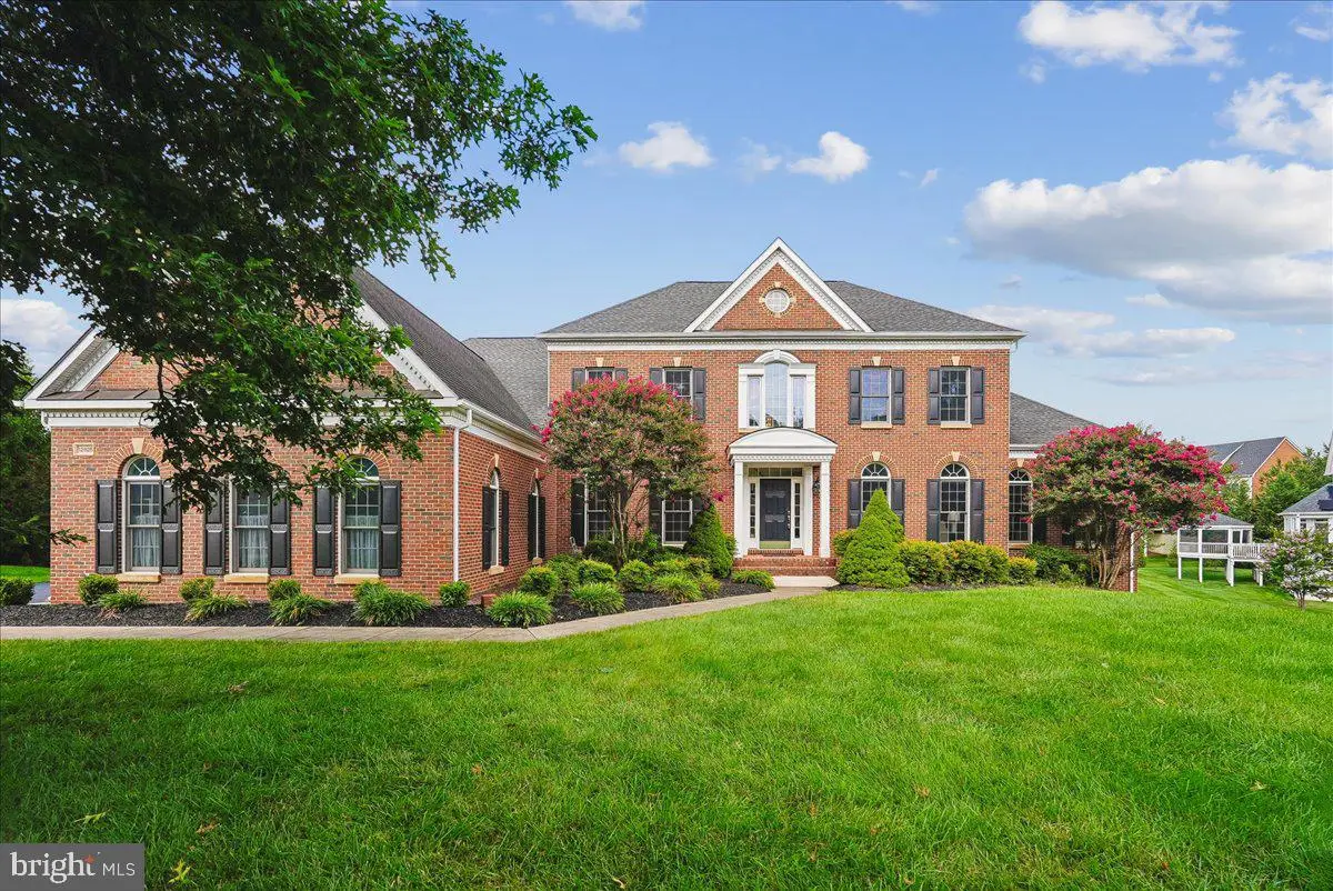 12825 Rose Grove Dr, Oak Hill, VA 20171 - #1