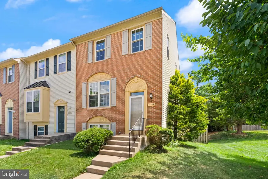 7369 Rhondda Dr, Lorton, VA 22079 - #2