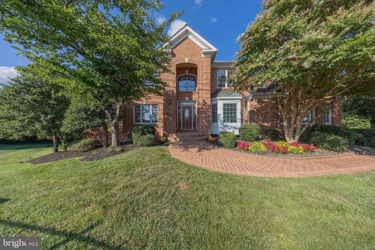 12500 Falkirk Dr, Fairfax, VA 22033 - #1