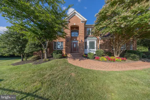 12500 Falkirk Dr, FAIRFAX, VA 22033