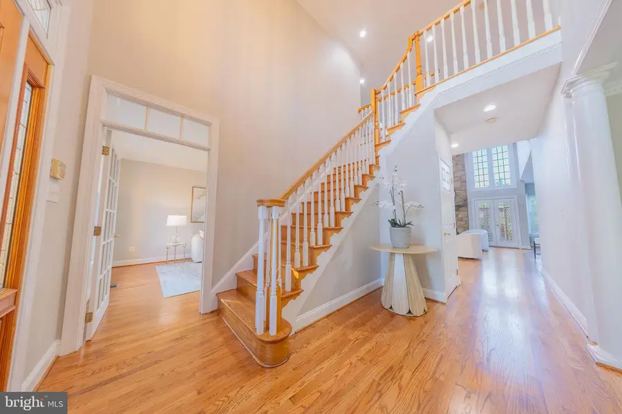 12500 Falkirk Dr, Fairfax, VA 22033 - #2