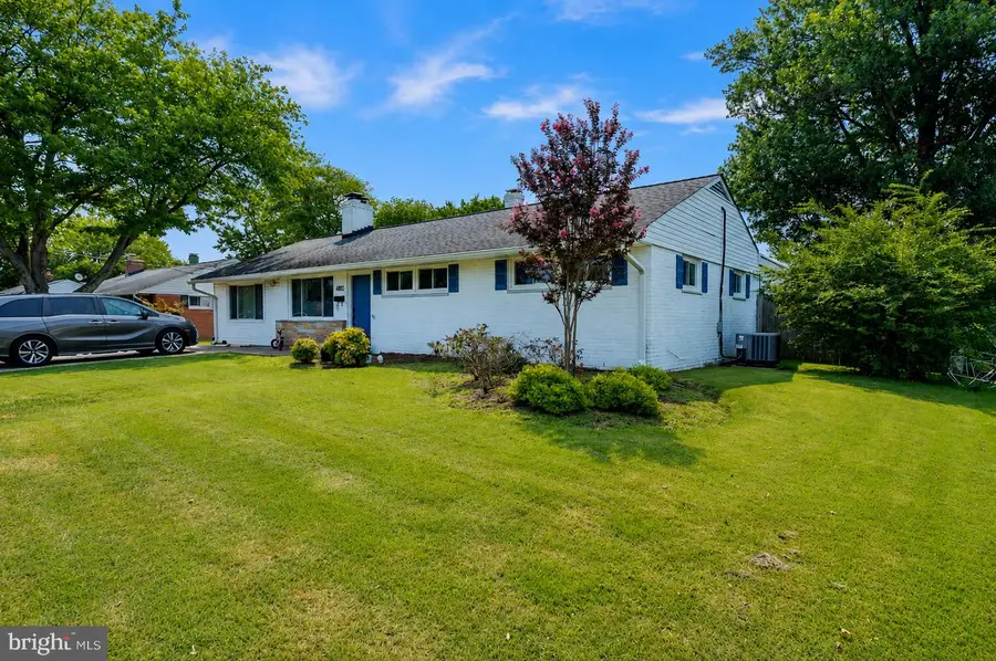 4803 Apple Tree Dr, Alexandria, VA 22310 - #2