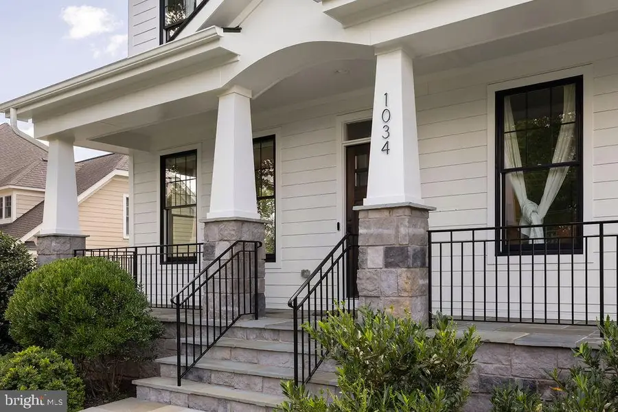 1034 Dead Run Dr, McLean, VA 22101 - #3