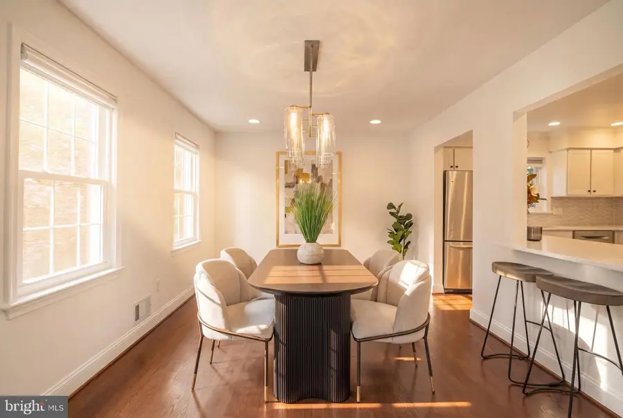 6740 Towne Lane Rd, McLean, VA 22101 - #3