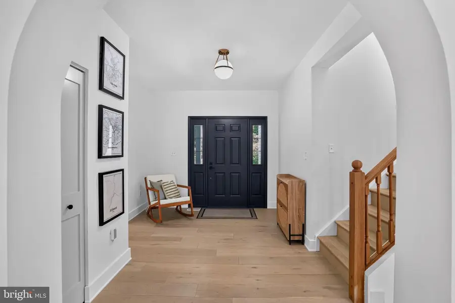 11419 Fairfax Station Rd, Fairfax Station, VA 22039 - #3