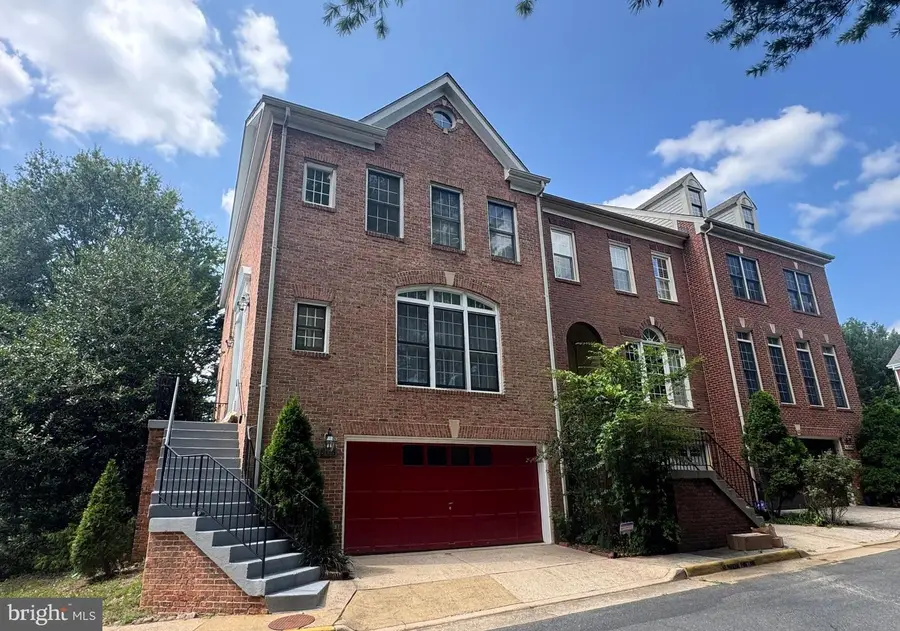 6505 Nightwind Ct, Alexandria, VA 22312 - #2