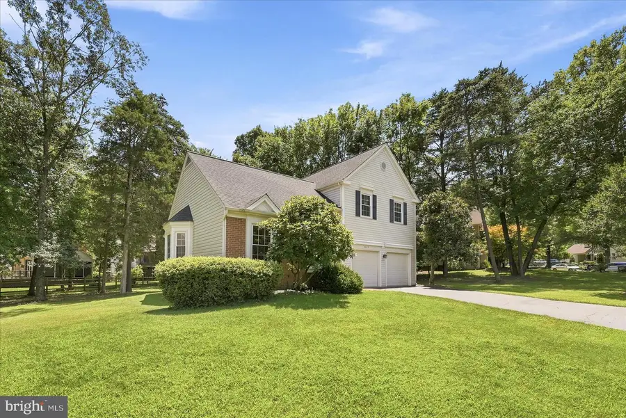 6413 Bromfield Trce, Centreville, VA 20120 - #2
