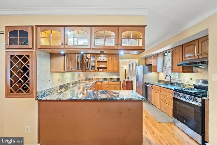 8601 Wagon Wheel Rd, Alexandria, VA 22309 - #2