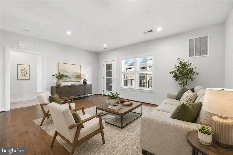 2324 Wind Charm St #306, Herndon, VA 20171 - #2