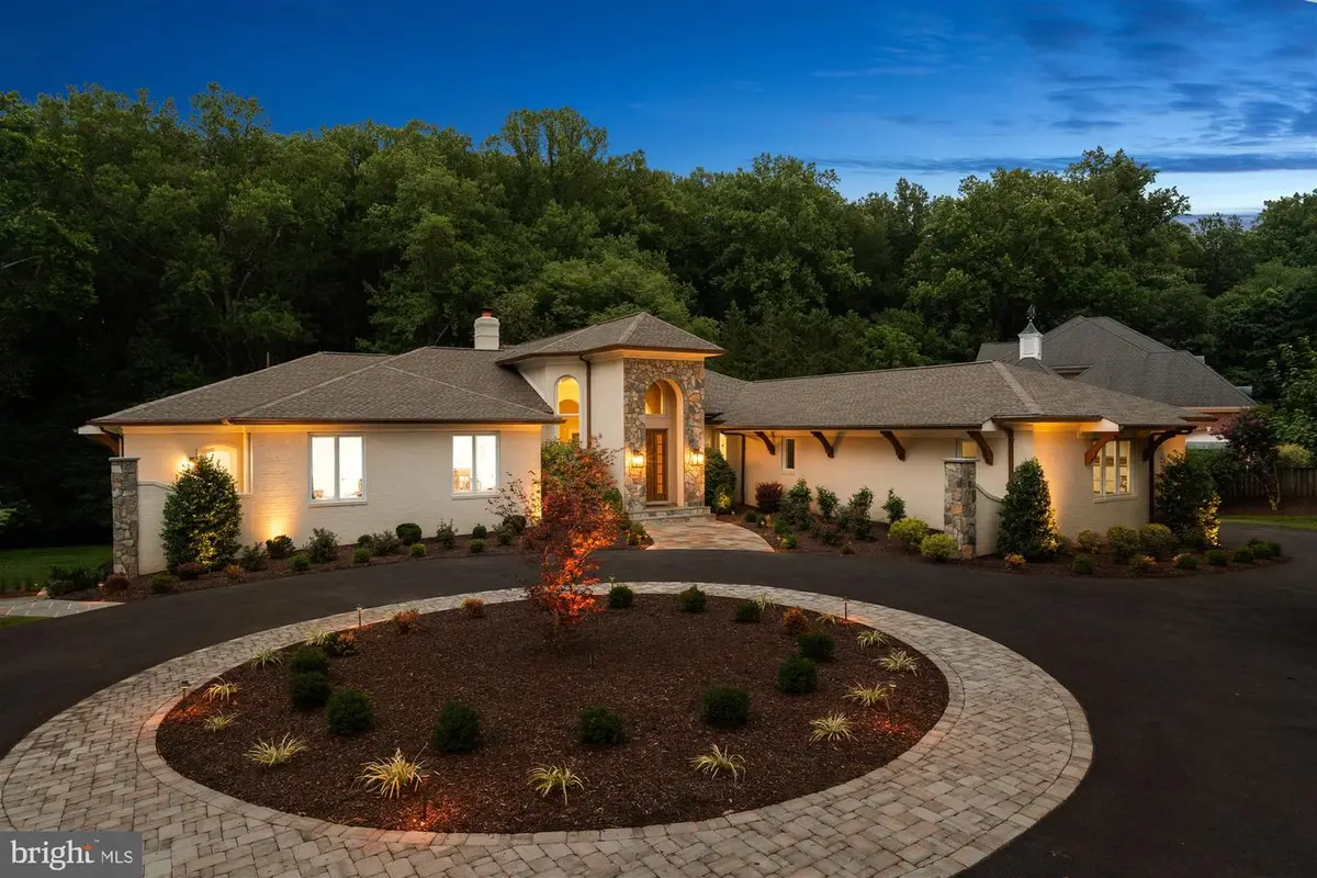 1101 Leigh Mill Rd, Great Falls, VA 22066 - #1