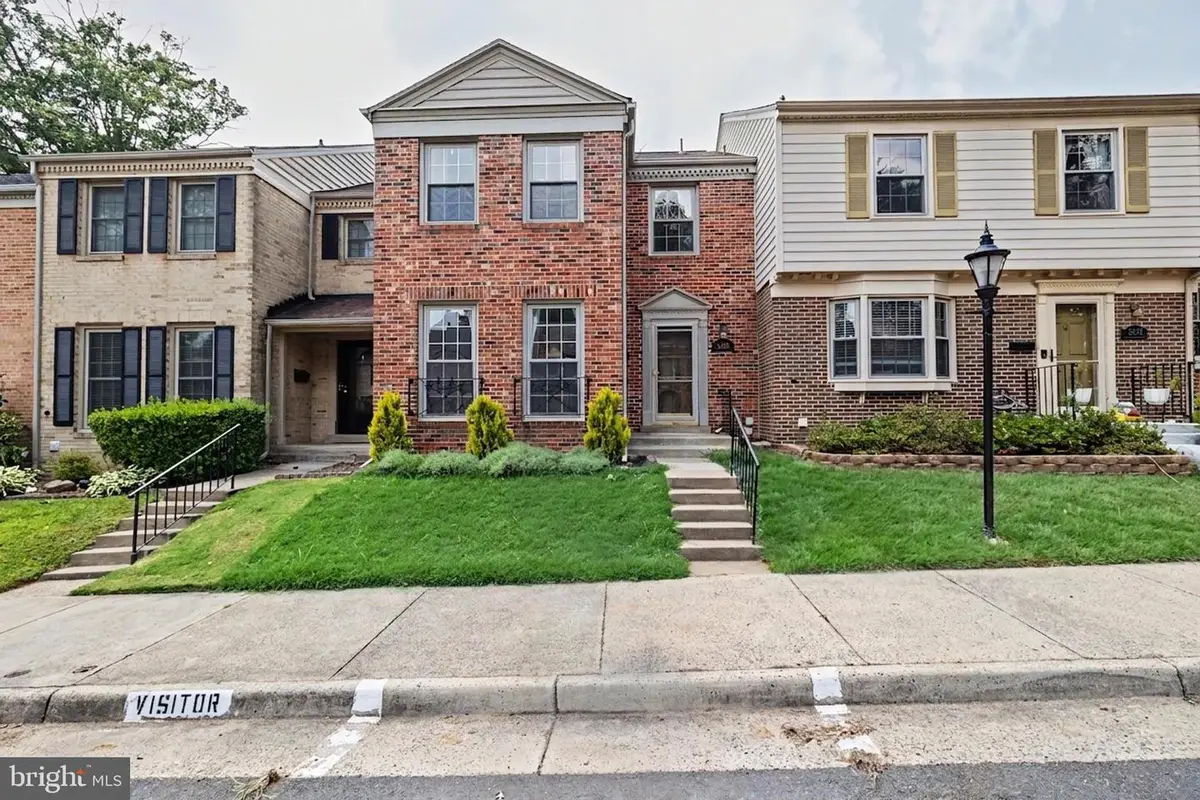 5426 Cabot Ridge Ct, Fairfax, VA 22032 - #1