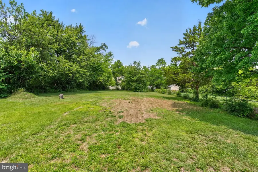 2820 Franklin St, Alexandria, VA 22306 - #3