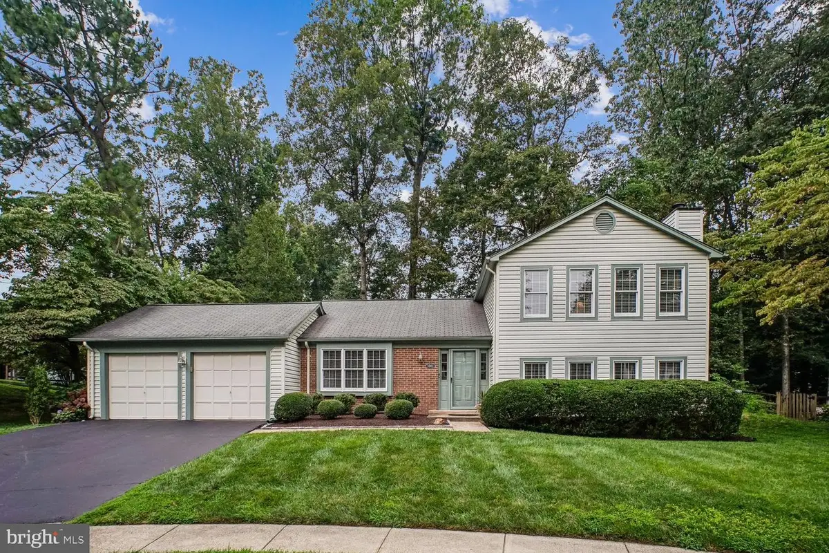 5960 Ohara Landing Ct, Burke, VA 22015 - #1