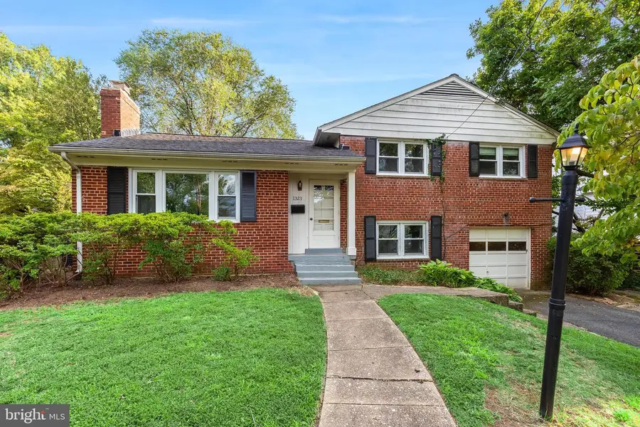 1323 Mayflower Dr, McLean, VA 22101 - #3