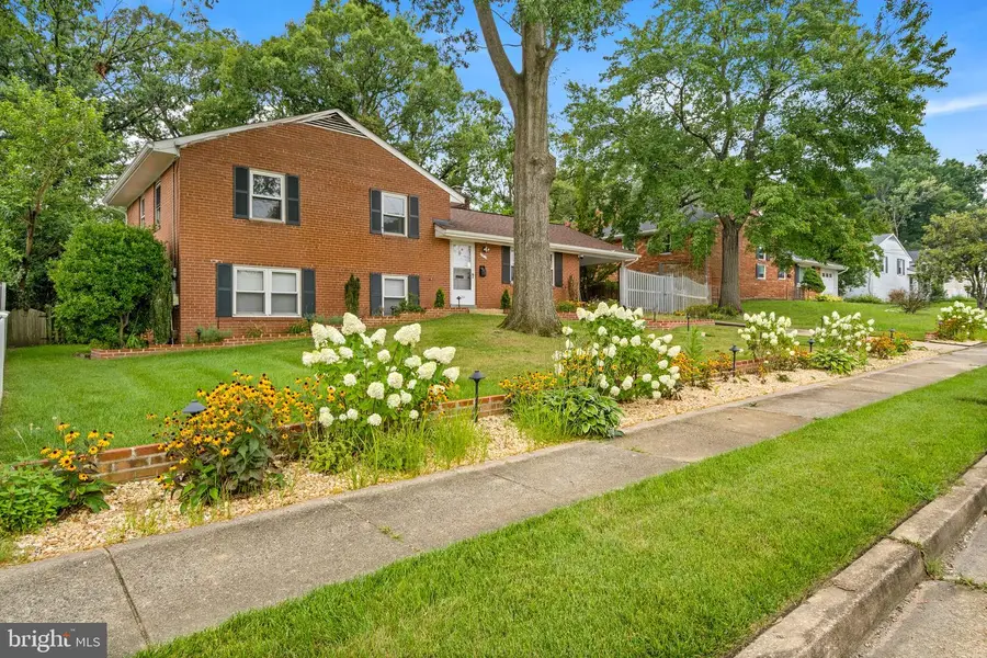 6011 Hibbling Ave, Springfield, VA 22150 - #3