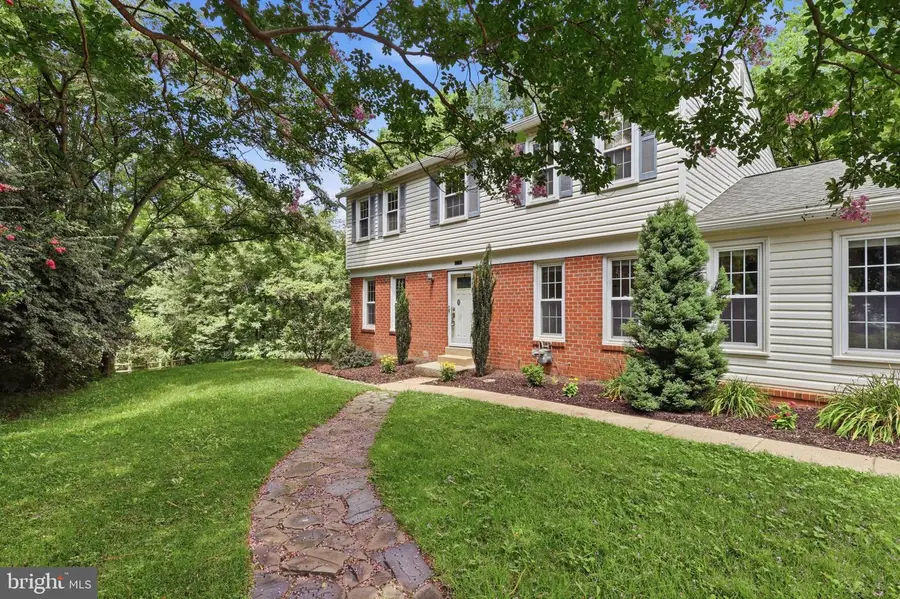 12348 Coleraine Ct, Reston, VA 20191 - #2