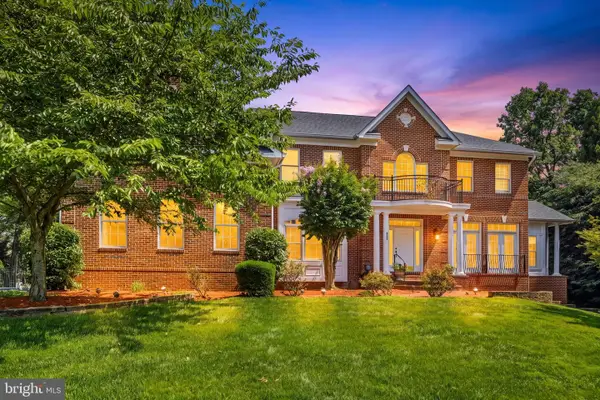 3520 Frostleaf Ct, FAIRFAX, VA 22033