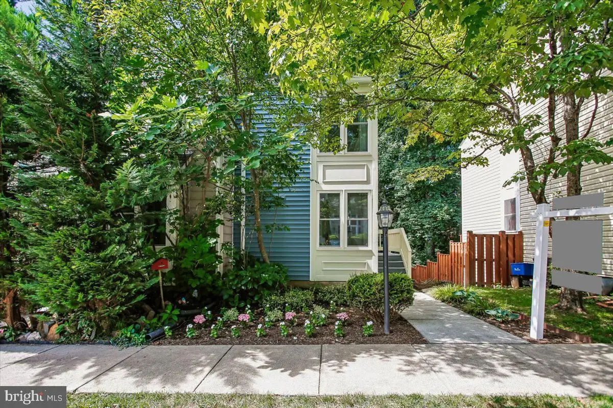 11194 Silentwood Ln, Reston, VA 20191 - #1