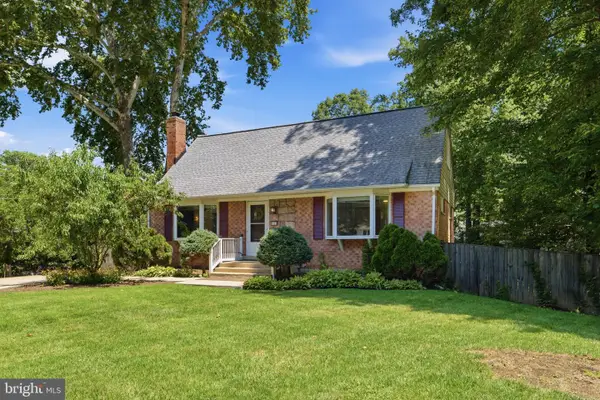8923 Cromwell, SPRINGFIELD, VA 22151