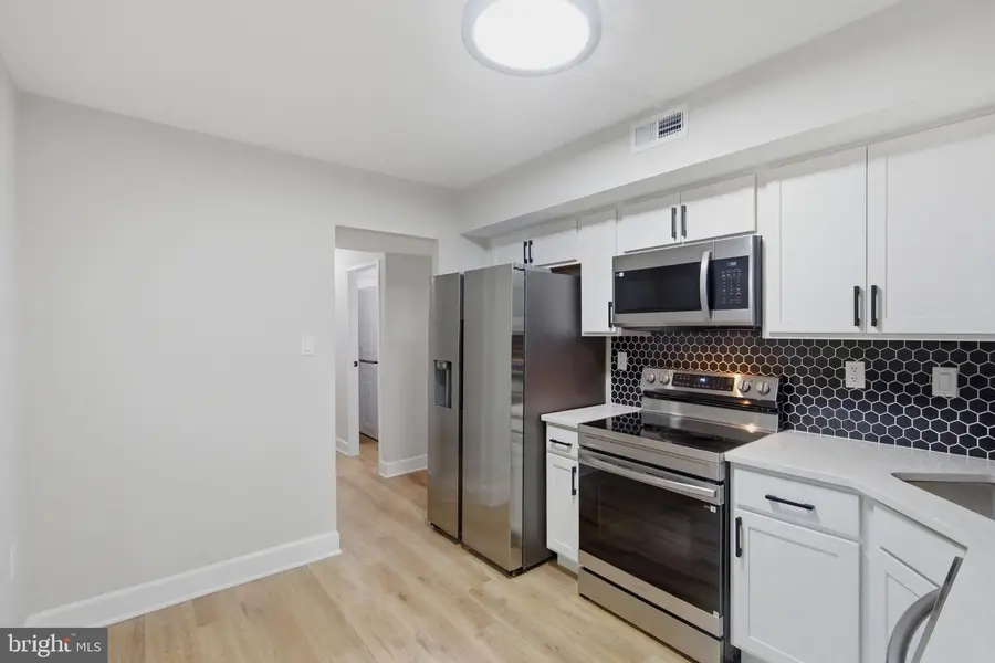 11723 Karbon Hill Ct #104, Reston, VA 20191 - #3