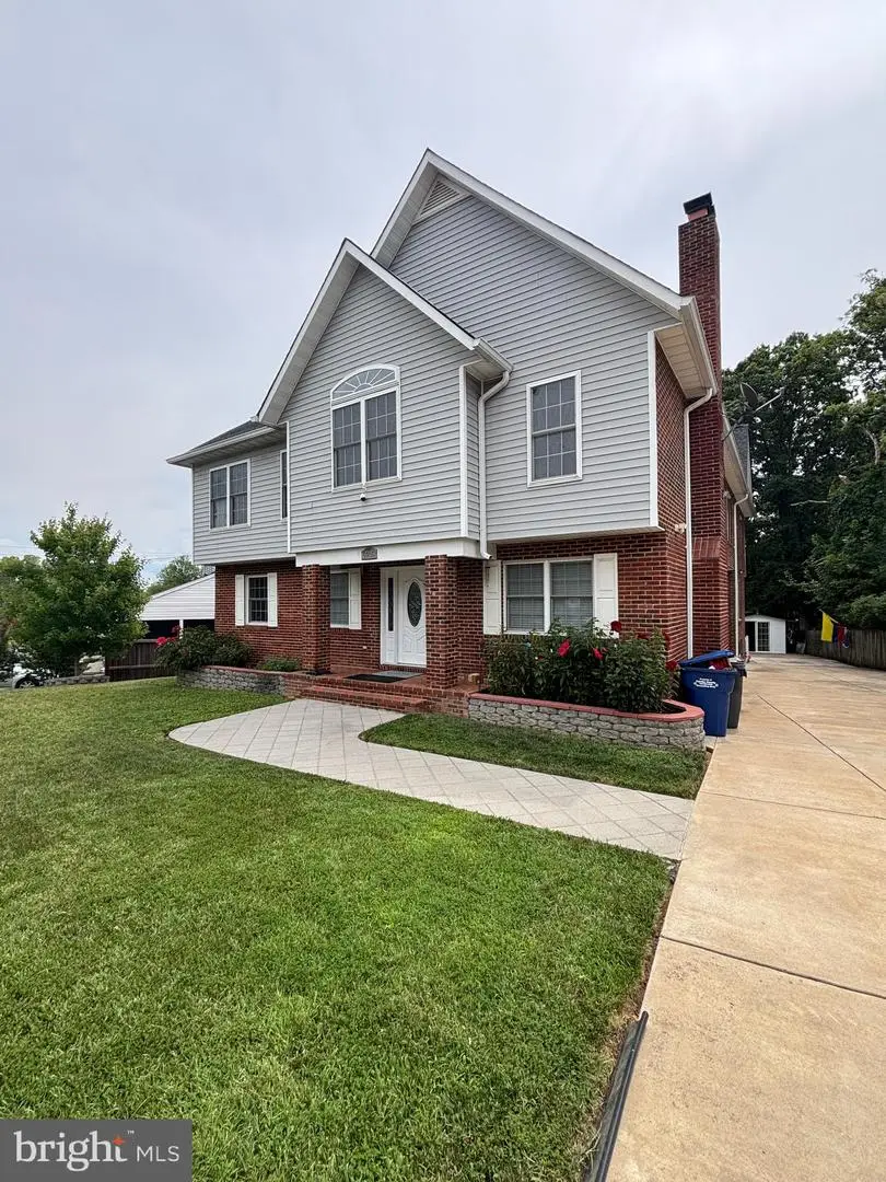 6219 Crestwood Dr, Alexandria, VA 22312 - #3
