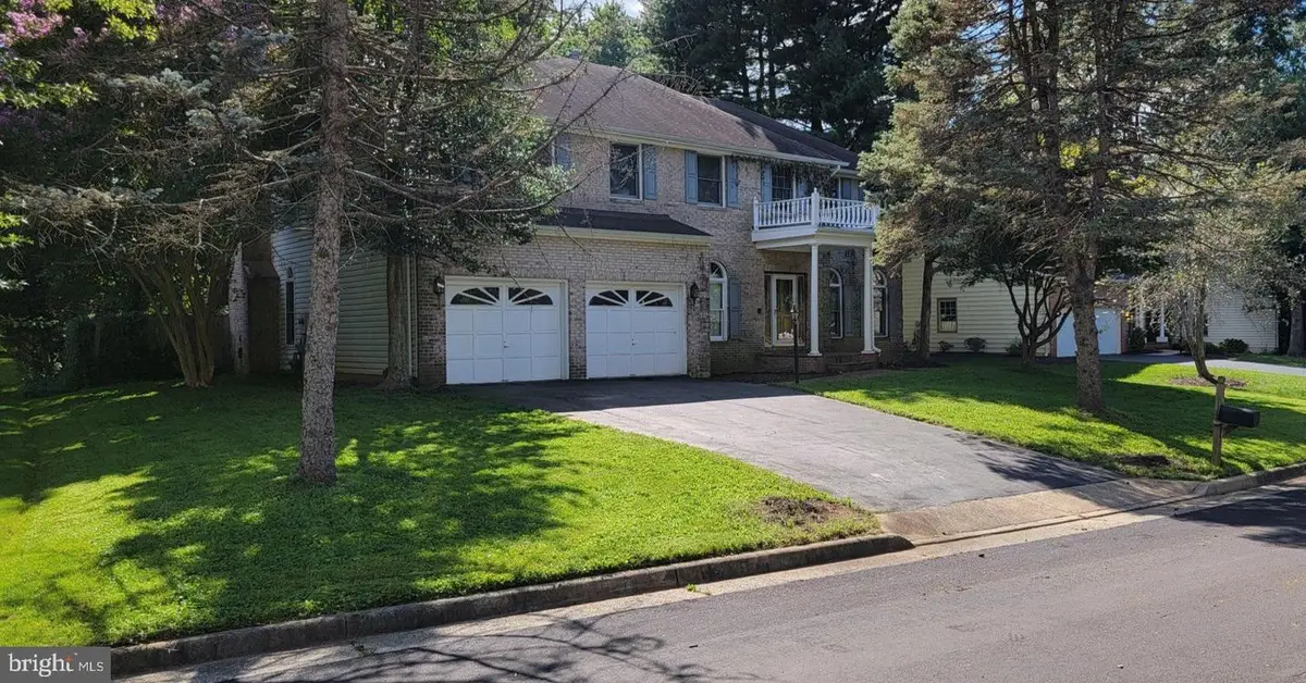 12715 Heatherford Pl, Fairfax, VA 22030 - #1