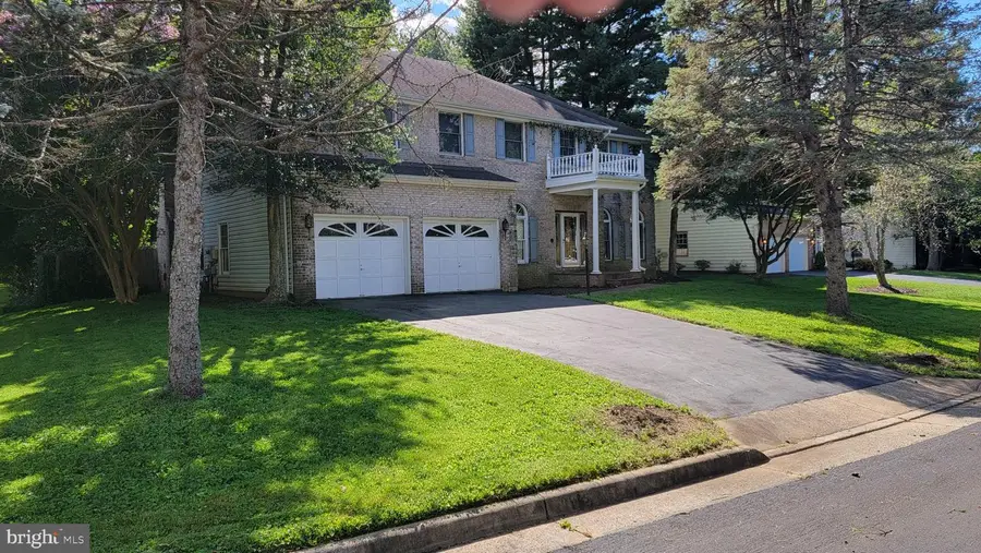 12715 Heatherford Pl, Fairfax, VA 22030 - #2