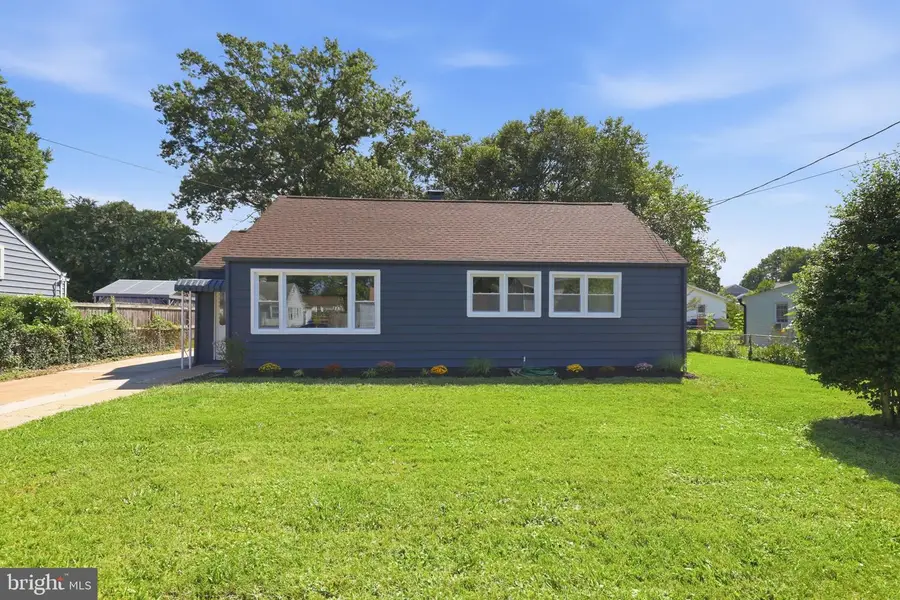 3227 Wayne Rd, Falls Church, VA 22042 - #2