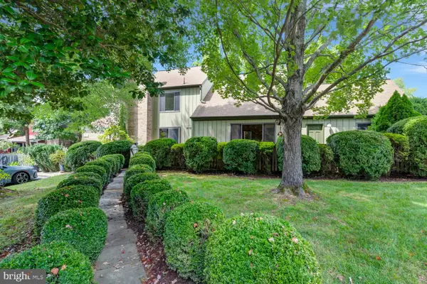 1412 Green Run Ln, RESTON, VA 20190