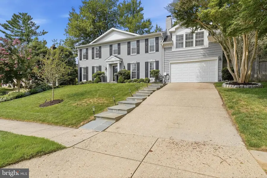 2304 Locust Ridge Ct, Falls Church, VA 22046 - #2