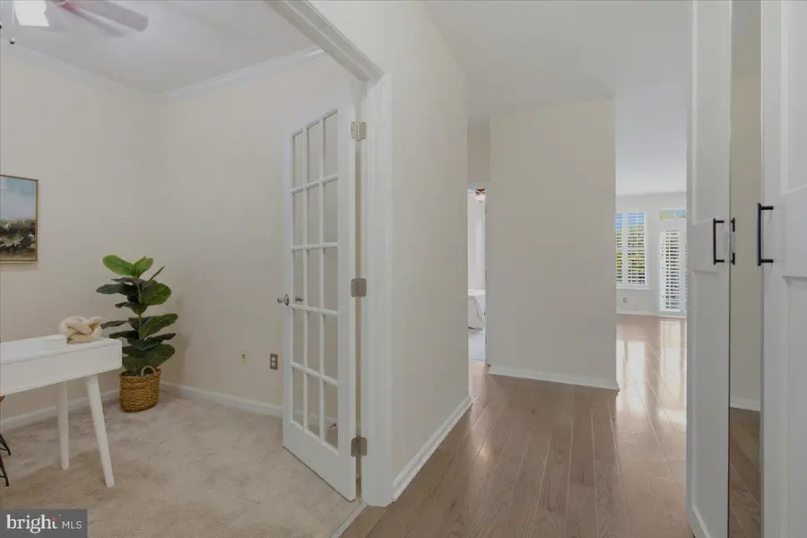 4200 Mozart Brigade Ln #o, Fairfax, VA 22033 - #3