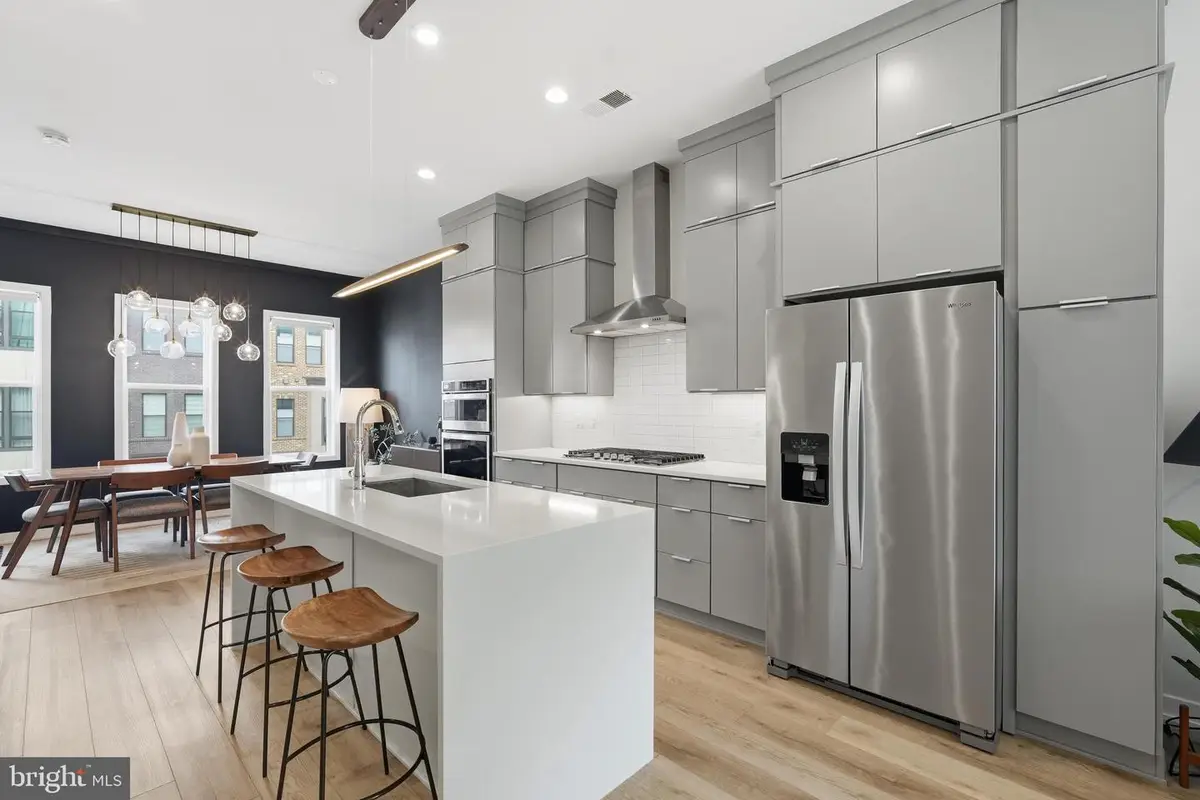 4691 Charger Pl, Chantilly, VA 20151 - #1