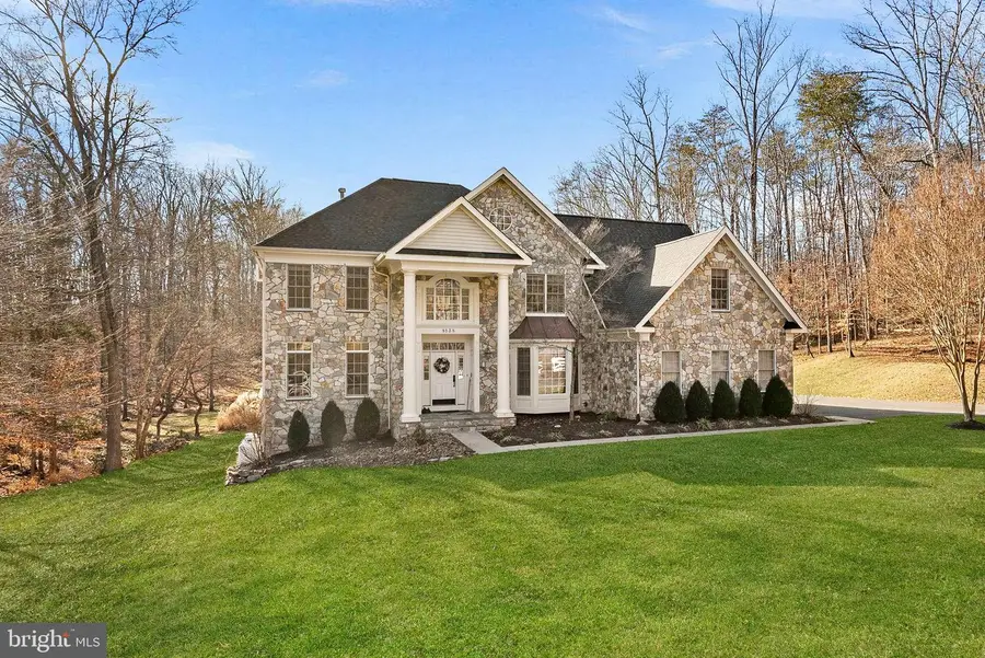 8138 Rondelay Ln, Fairfax Station, VA 22039 - #3